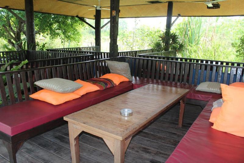 Little Village Chiang Mai Hang Dong Exterior foto